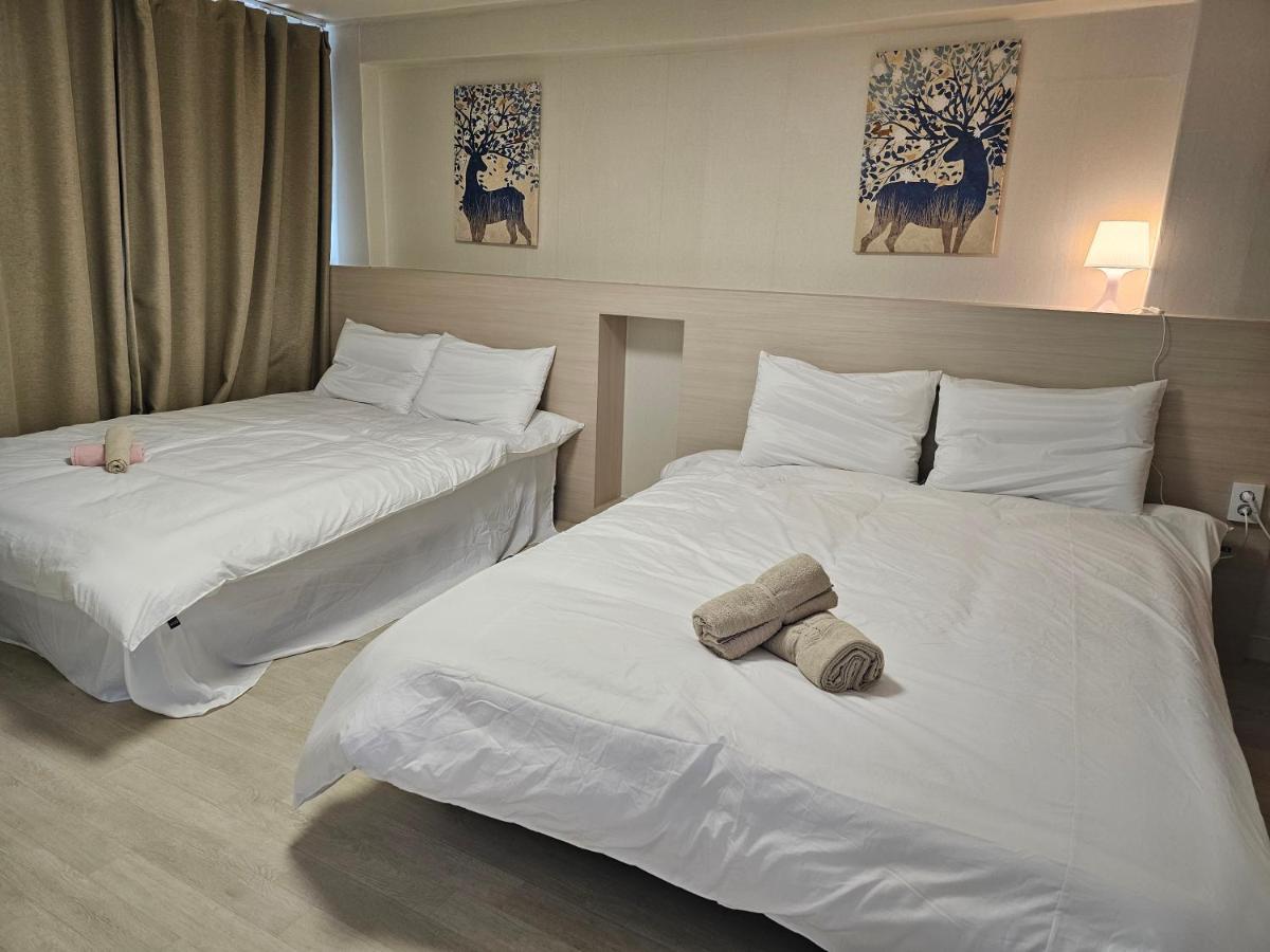 Arex Hongik Station 3min Apartment Seoul